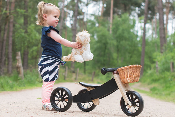 Op de 4in1 loopfiets.