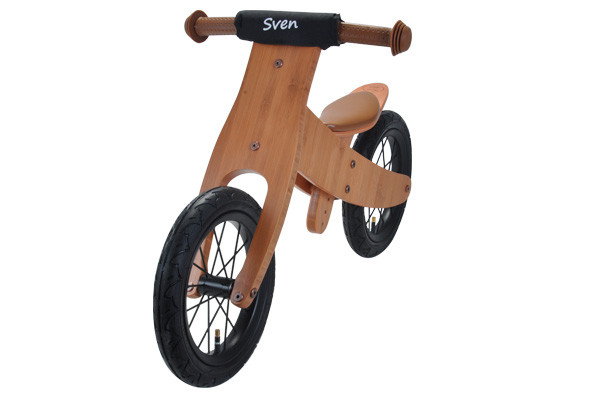 Optioneel: kinbeschermer met eigen naam.