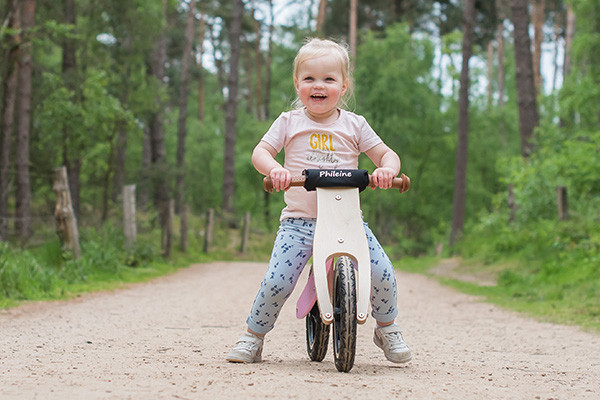 Optioneel: kinbeschermer met eigen naam.