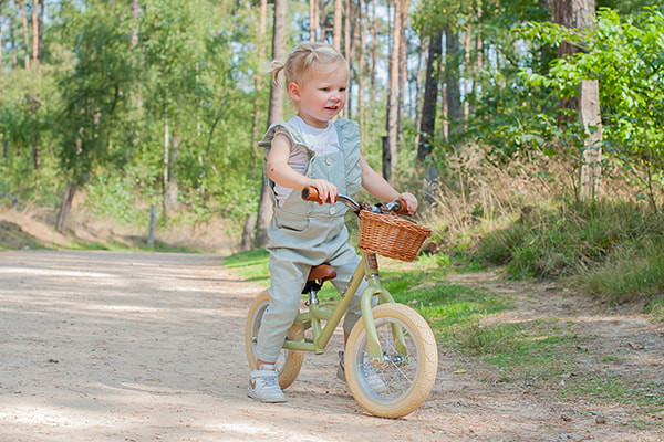 Lynn is 2,5 jaar en 90 cm lang.