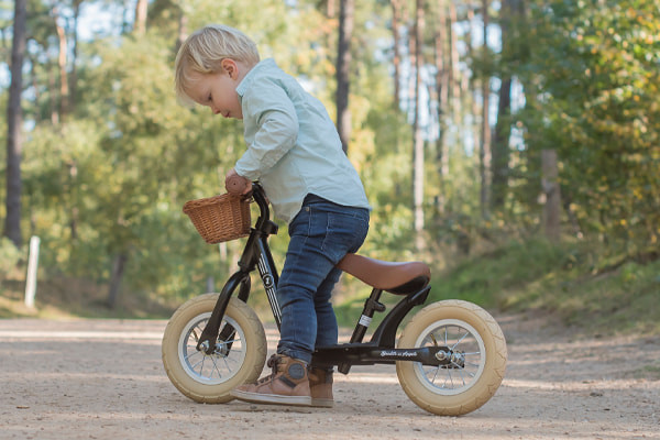 Mats is 2,5 jaar en 94 cm lang.