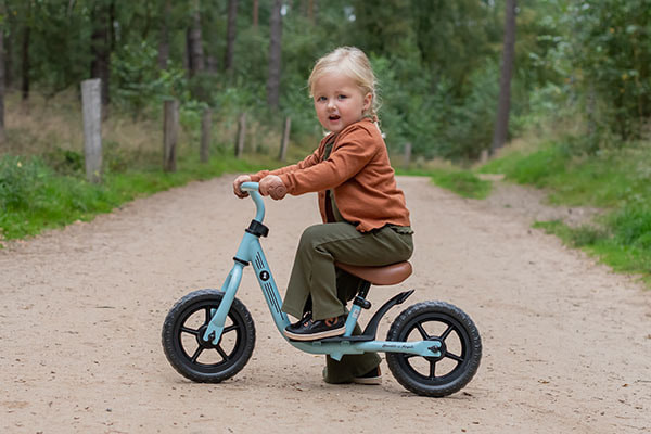 Juul is 3 jaar oud en 98 cm lang