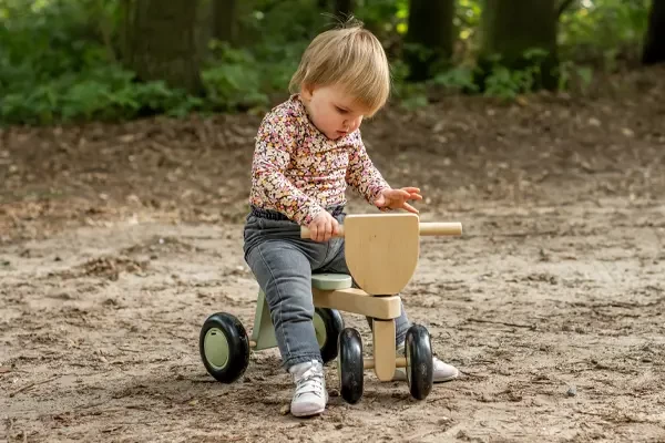 Anne is 15 maanden en 90 cm lang