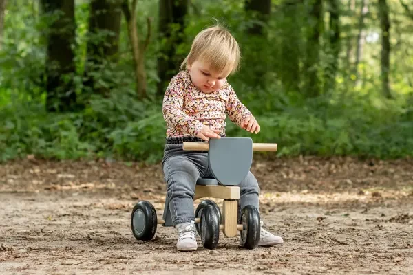 Anne is 15 maanden en 90 cm lang