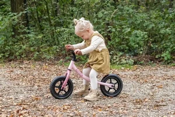 Lies is 2 jaar en 98 cm lang