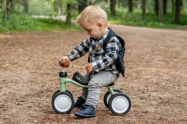Koen is 15 maanden en 90 cm lang
