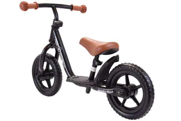 Voetenplank met veiligheidsspatbord.