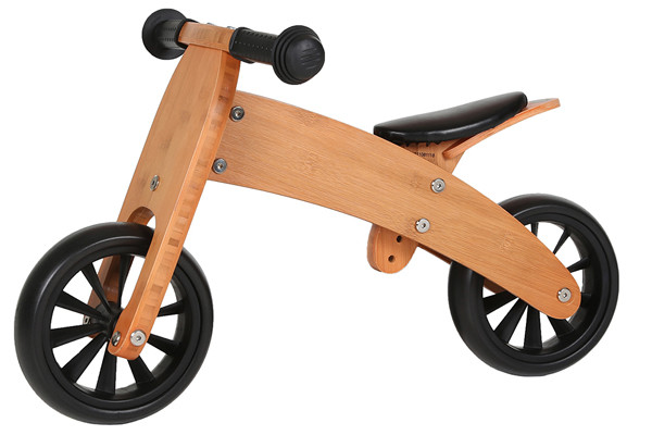 Als tweewieler met hoog frame.