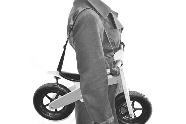 Universele draaggordel voor je loopfiets.