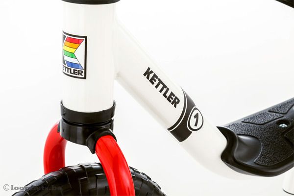 Krasbestendig stalen frame.