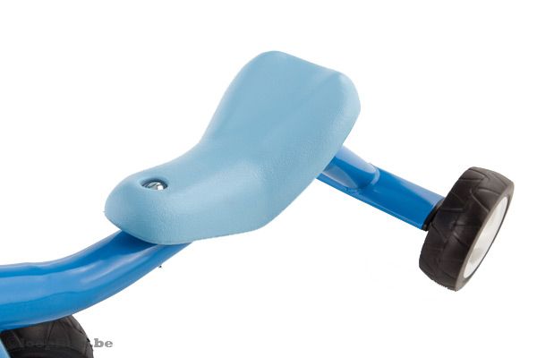 Groeit mee door verstelbare zitting.