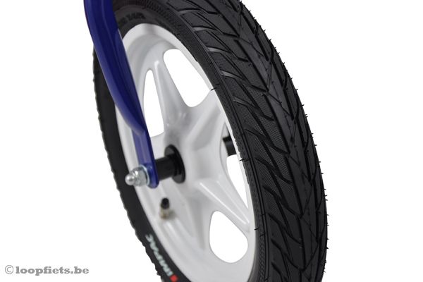 Rubberen luchtbanden met profiel.