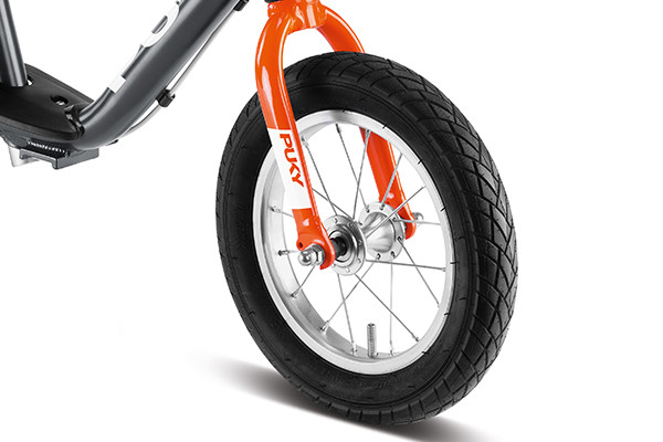 Voorzien van luchtbanden.