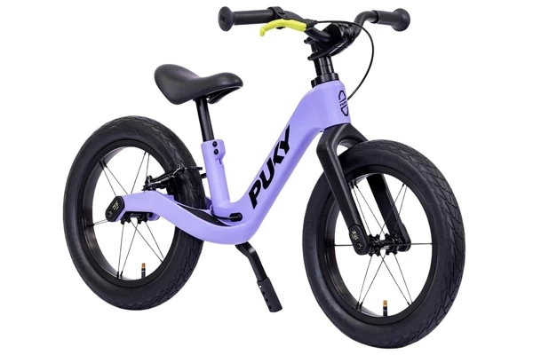 Met 14 inch luchtbanden en standaard