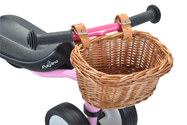 Maak de loopfiets helemaal af met dit leuke mandje.