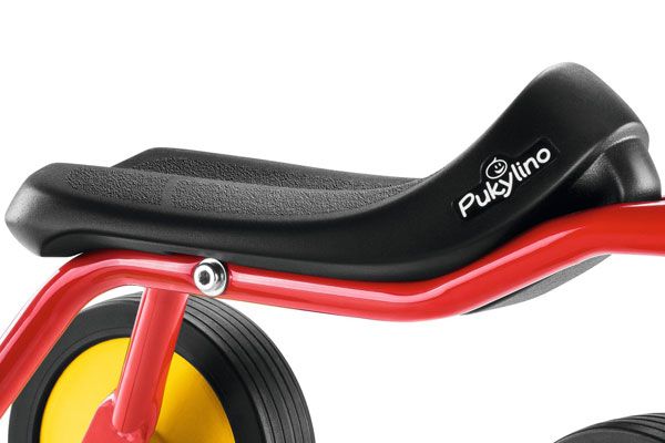 Zadel op 22 cm hoogte.