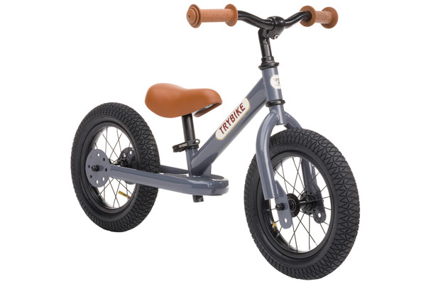 Verstelbaar zadel (30-45 cm).