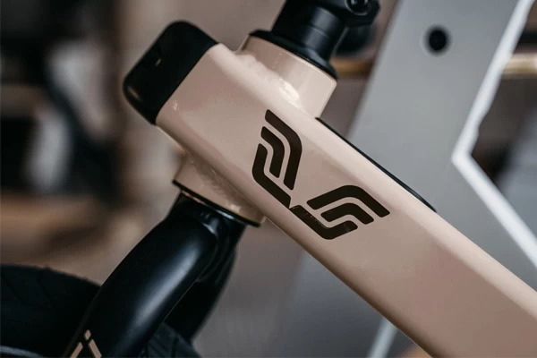 Omkeerbaar aluminium frame