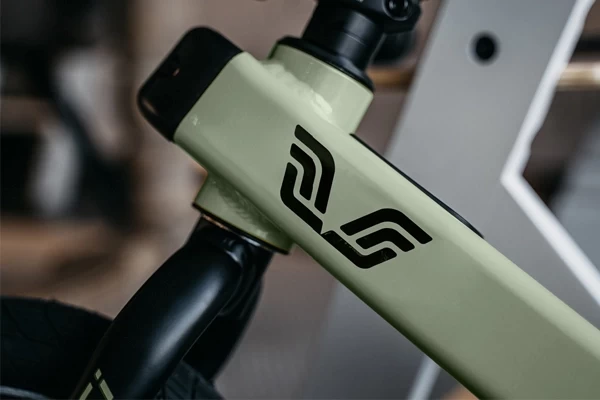 Omkeerbaar aluminium frame