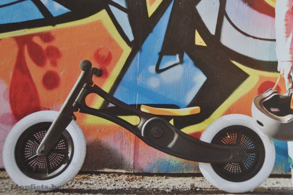 Gemaakt van 70% gerecycled tapijt.