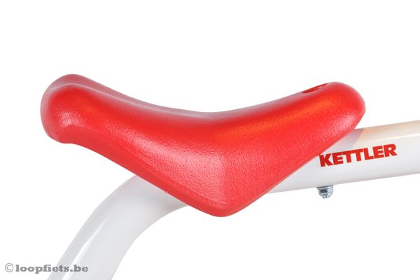 Ergonomische kunststof zitting.